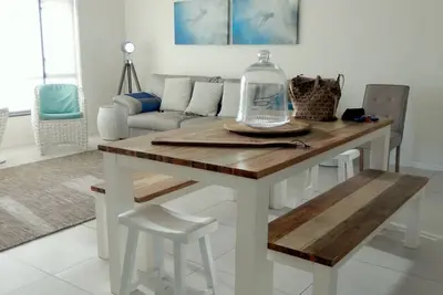 Image de Bel appartement moderne face Ă la plage