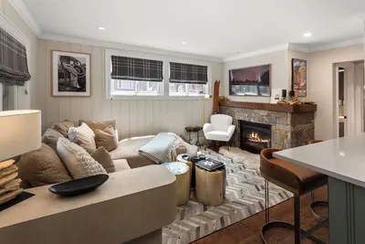 Image de Splendide 2br Core Aspen, à distance de marche de tous!