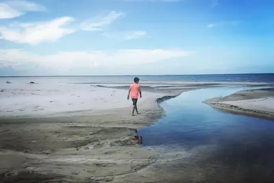 Image de Retraite sur le rivage - chasse, pêche, voile-kayakistes Dream!