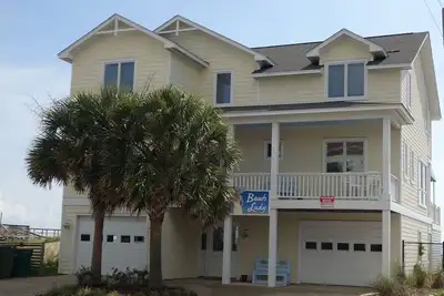 Image de \"Beach Lady\", Oceanfront, 6br / 5ba, luxe sur la plage