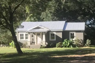 Image de Cottage de 3 chambres sur Horse Farm sur le magnifique lac Hartwell -
