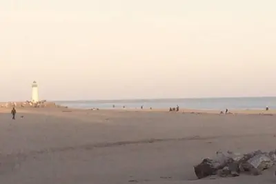 Image de Marchez jusqu'Ă la plage de Seabright, la promenade de Santa Cruz et le port de plaisance!