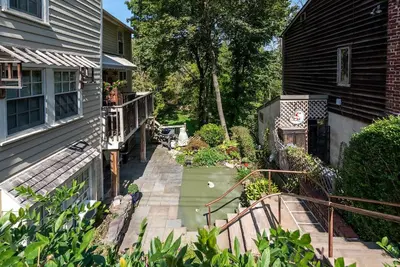 Image de Rez-de-jardin \/ Vue magnifique sur le pont \/ Stream Down Town New Hope
