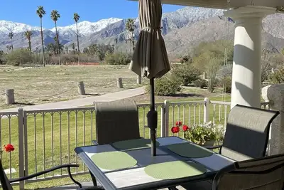 Image de South Palm Springs Condo - Golf fantastique et vue sur la montagne!
