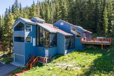 Image de Maison spacieuse avec une vue imprenable sur le mont Quandry