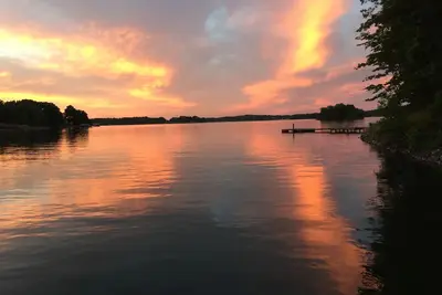 Image de Lake Life Retreat vous attend-4 Br propriété au bord du lac
