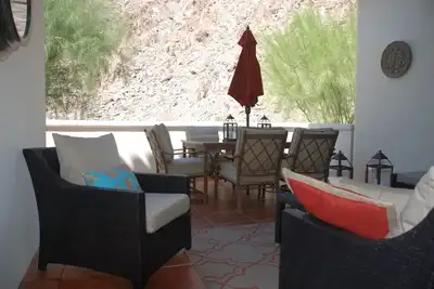 Image de Maison en rangée privée exceptionnelle de Legacy Villas avec le summum de la vie en plein air