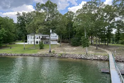 Image de Smith Lake Rentals & Sales - Paradise Point - Idéal pour les rassemblements de familles nombreuses