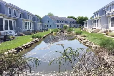 Image de Maison de ville magnifiquement décorée de Rehoboth Beach - 3 piscines et tennis