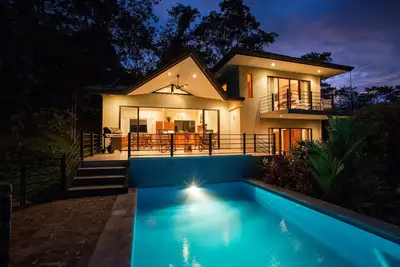 Image de Découvrez votre oasis de jungle privée et relaxante - Casa Gina