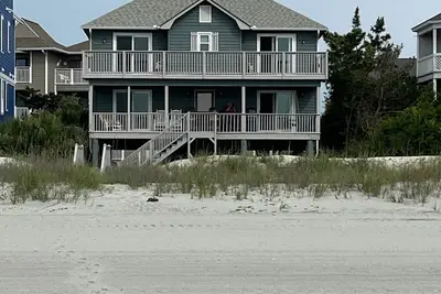 Image de Paradise Oceanfront pour profiter en famille, les amis et les animaux de compagnie!