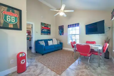 Image de Abby's Place Suite 4 - Rocking On Route 66