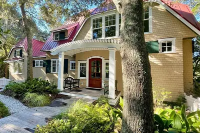 Image de Bienvenue Ă Tupelo Honey sur Bald Head Island!