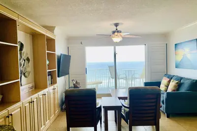 Image de Luxueux Condo 2bd / 2ba Direct sur la plage pour 6 personnes, Ormond Beach / Dayton