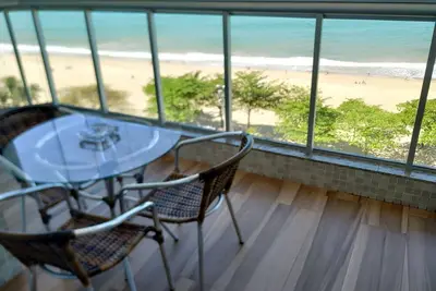 Image de Beach Front Green Fit w / SmartTV - Wifi et Netflix - 12x sans intérêt