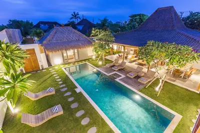 Image de Nouveau! Majestic Exclusive 5bdr Central Seminyak \/ Oberoi \/ plage