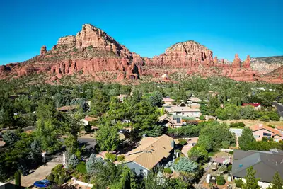 Image de Hideaway de Master Chef; Explorez le Vortex, randonnée Sedona! Golf, piscine, commodités de spa!