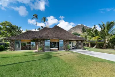 Image de Quiet Beachfront Accueil Ă la base de Diamond Head