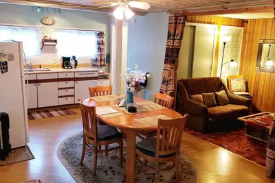 Image de Catskill Cottage - Escapade confortable pour jusqu'à 6 personnes, près de Windham & Hunter, Ny ski
