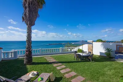 Image de Los Canos De Meca: Maison \/ villa - Los Caños de Meca