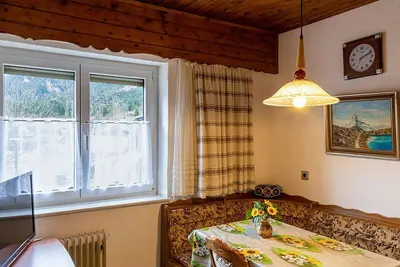 Appartement 2 Nord \/ Ouest - Maison Rosemarie
