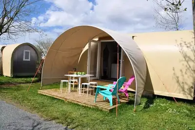Image de Coco Sweet 16m² Insolite - 2 chambres + terrasse couverte (sans sanitaires) 4 personnes