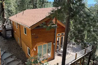 Image de Restez à l'intérieur du parc national de Yosemite au Hummingbird Raven House!