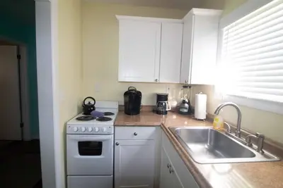 Image de La suite des Caraïbes - 2-K-chambre / 1 salle de bain / kitchenette / peut accueillir jusqu'à 6