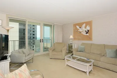 Image de Activites Quotidiennes Gratuites! Linge Inclus *! Beau 2 Br / 2 Ba Ocean View Unité Équipement de construction