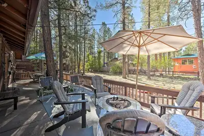 Nouveau-Cabine Pinetop Lakes Country Club près de la ville