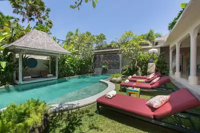 Image de Merveilleuse Villa Oberoi Seminyak Beach 100 Metres
