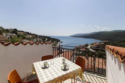 Appartement de vacances avec balcon et vue mer