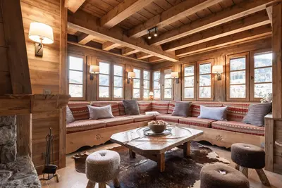 Image de Chalet pour 8 avec cheminée, proche des pistes, WiFi, garage, non fumeur
