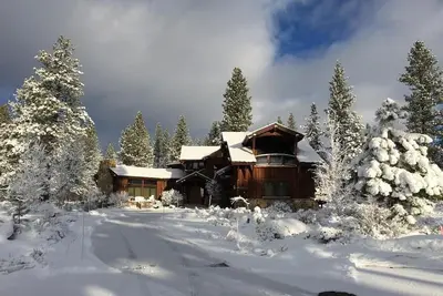 Image de Lookout Lodge à Old Greenwood - Lake Tahoe-Northstar-Golf & Piscine chauffée bain à remous