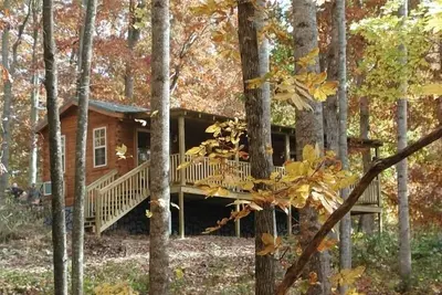 Image de Lazy Rocker Cabin dans Apple Country dans l'ouest de la N. Montagnes