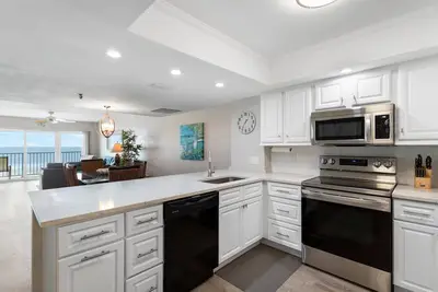 Image de Sea Gate Condominium 304