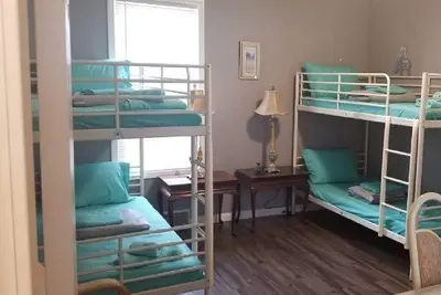 Image de Niagara Falls Guest Suite pour 4 personnes, à 5 minutes à pied des chutes et des attractions