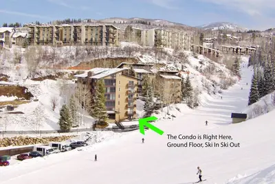 Image de True Ski In / Out - Faites du ski directement à votre porte - Marchez vers tout + Service de navette privé en saison de ski
