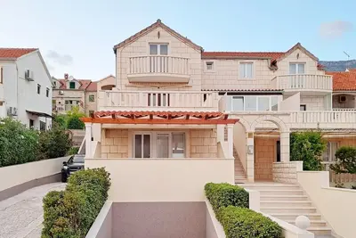 Image de Appartements Mate, (12387), Bol, Croatia