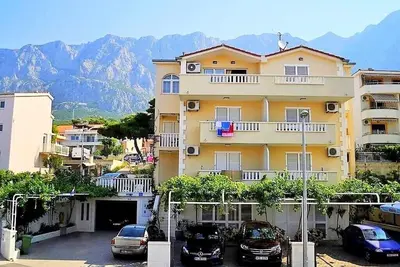 Image de Appartements Ivica, (14349), Makarska, Croatia