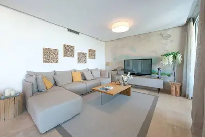 Image de Luxury Duplex Penthouse Rooftop Terrace Marbella