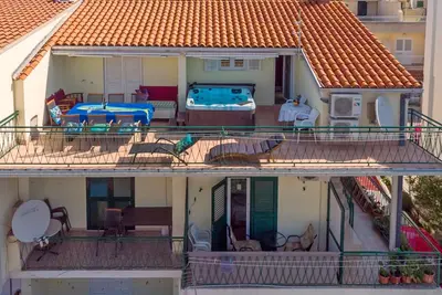 Appartements Margarita, (13835), Makarska, Croatia