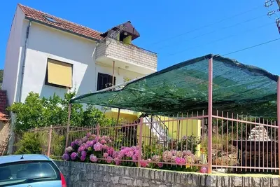 Image de Appartements Palmina, (2738), Vis, Croatia
