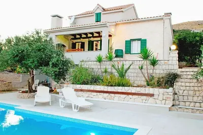 Image de Villa Pax, (15824), Kaštel Štafilić, Croatia