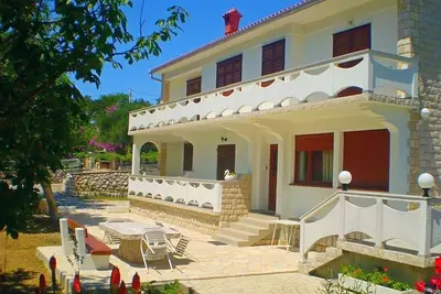 Image de Appartements Vesna, (13900), Kampor, Croatia