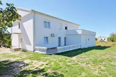 Image de Appartements Branko, (15696), Povljana, Croatia