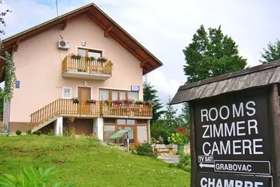 Image de Appartements et chambres Željko, (15097), Rakovica, Croatia
