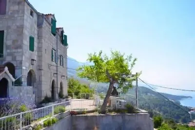 Image de Appartements Boris, (11216), Brela, Croatia