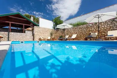 Image de Appartements Ivica, (2043), Baška, Croatia