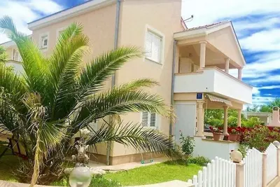 Appartements Smail, (15166), Nin, Croatia
